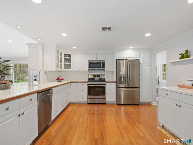 143 Old Boston Road, Wilton, CT 06897