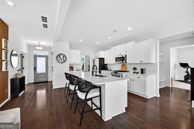 480 Sugar Prairie Bend, Lawrenceville, GA 30045
