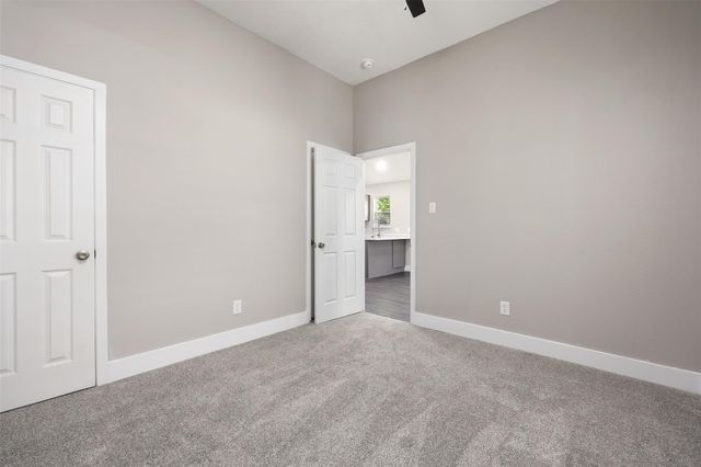 5711 Bridlington Street, Houston, TX 77085