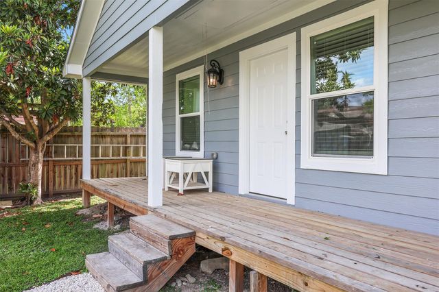 5711 Bridlington Street, Houston, TX 77085