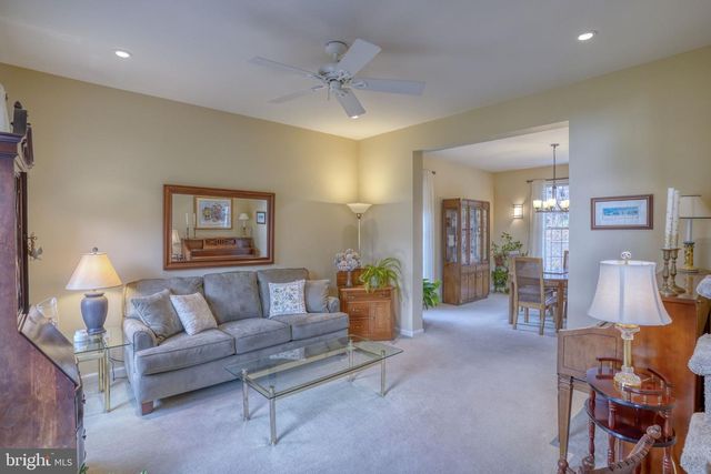 2022 ROSEMONT DR, Landenberg, PA 19350