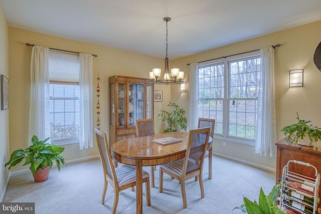 2022 ROSEMONT DR, Landenberg, PA 19350