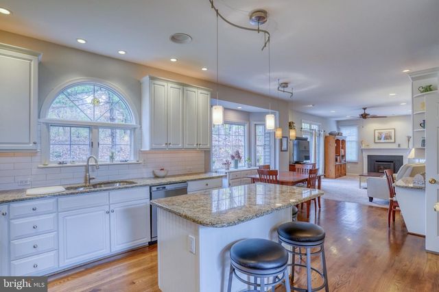 2022 ROSEMONT DR, Landenberg, PA 19350