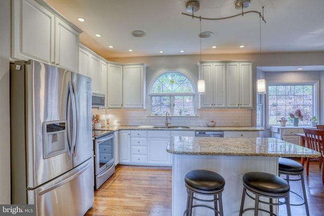 2022 ROSEMONT DR, Landenberg, PA 19350