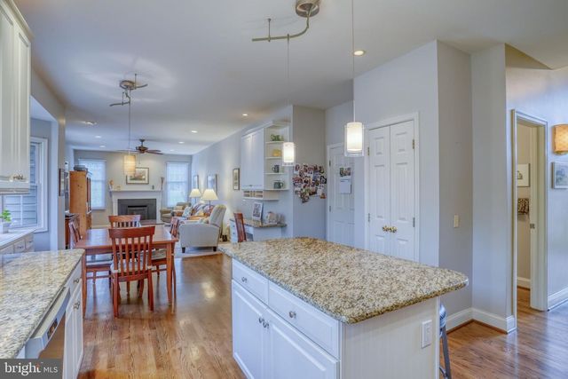 2022 ROSEMONT DR, Landenberg, PA 19350