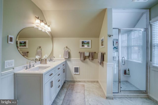 2022 ROSEMONT DR, Landenberg, PA 19350