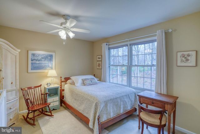 2022 ROSEMONT DR, Landenberg, PA 19350