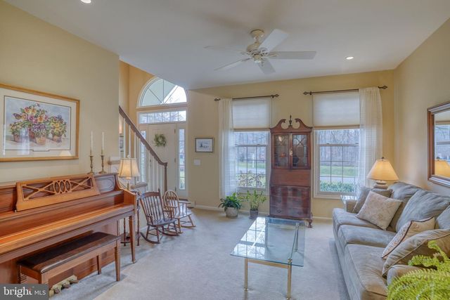 2022 ROSEMONT DR, Landenberg, PA 19350