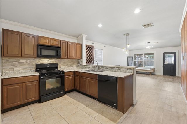 7602 Yucca Field Drive, Cypress, TX 77433