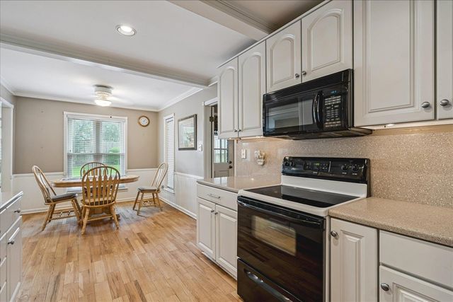 2916 ELMRIDGE CV, Germantown, TN 38138