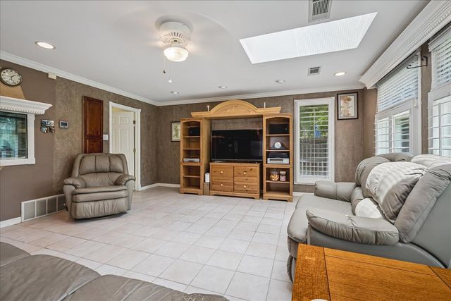 2916 ELMRIDGE CV, Germantown, TN 38138