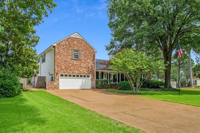 2916 ELMRIDGE CV, Germantown, TN 38138