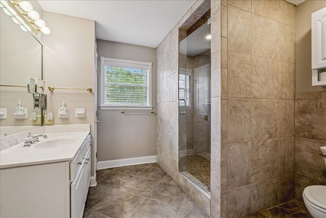 2916 ELMRIDGE CV, Germantown, TN 38138