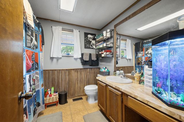 4030 E Zora Street, Webb City, MO 64870