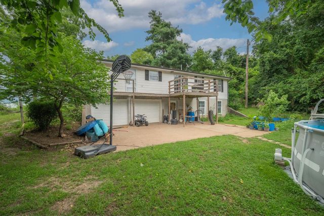 4030 E Zora Street, Webb City, MO 64870