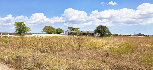 15526 County Road 1510, Odem, TX 78370