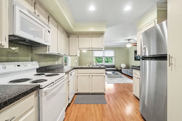 9610 S Harpeth Rd, Nashville, TN 37221