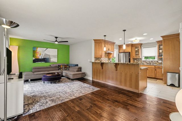 9610 S Harpeth Rd, Nashville, TN 37221