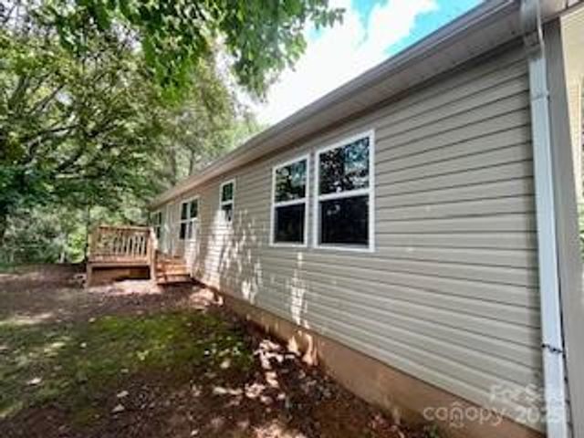 182 US 221 Business Extension N, Marion, NC 28752