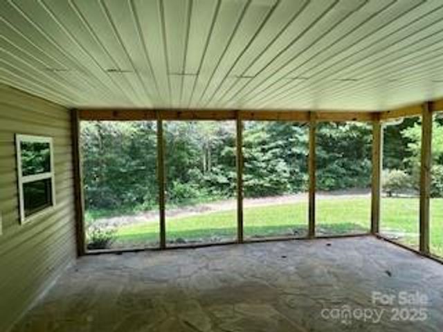 182 US 221 Business Extension N, Marion, NC 28752
