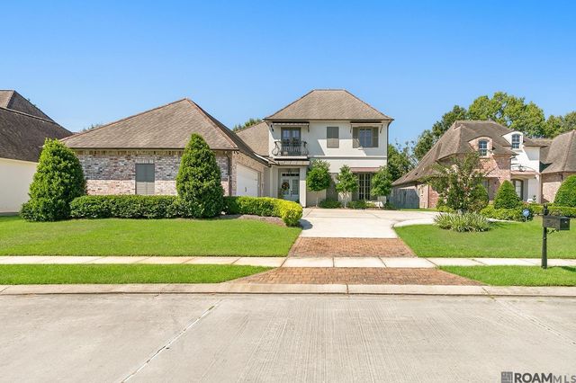 8970 Carriagewood Estates Dr, Baton Rouge, LA 70817