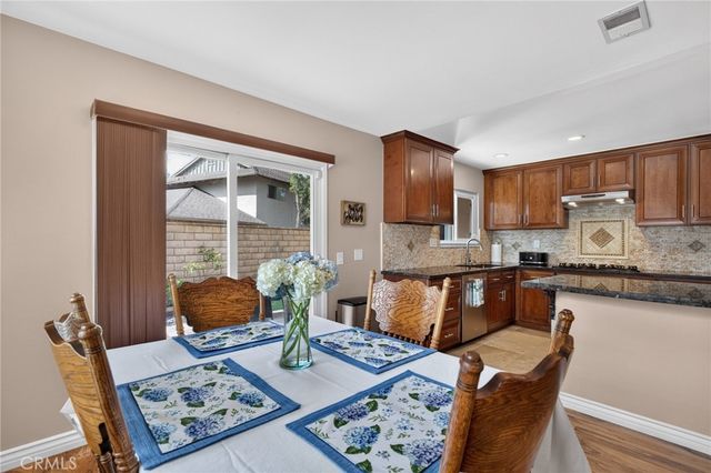111 E Palmdale, Orange, CA 92865