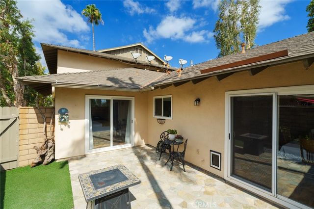 111 E Palmdale, Orange, CA 92865