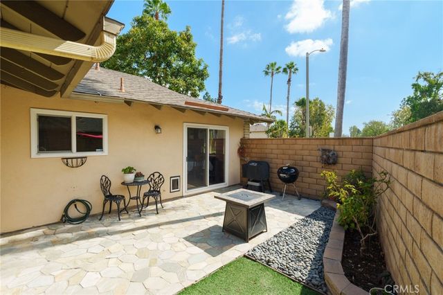 111 E Palmdale, Orange, CA 92865