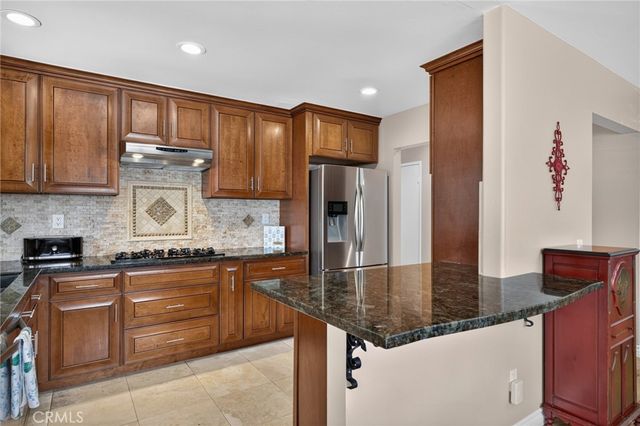 111 E Palmdale, Orange, CA 92865