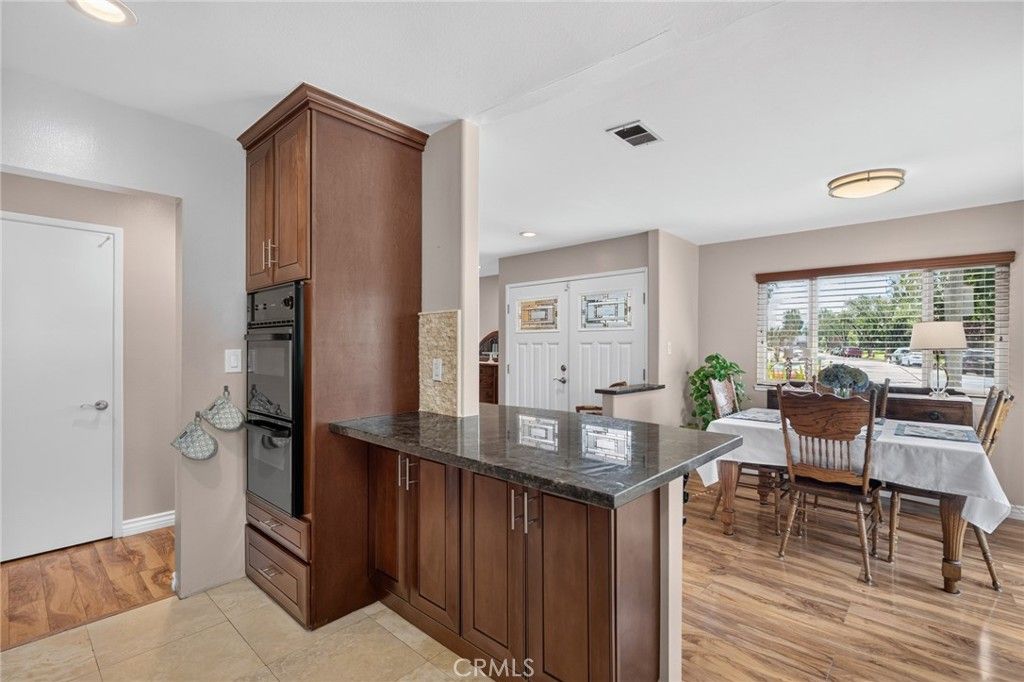 111 E Palmdale, Orange, CA 92865 — photo 3
