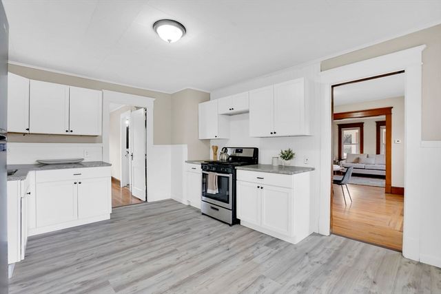 74 David St, Springfield, MA 01104