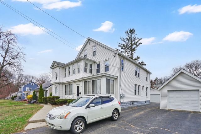 74 David St, Springfield, MA 01104