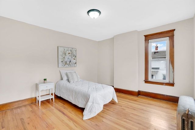 74 David St, Springfield, MA 01104