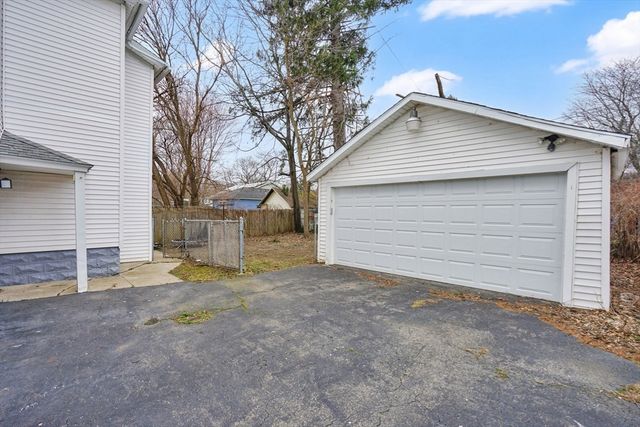 74 David St, Springfield, MA 01104