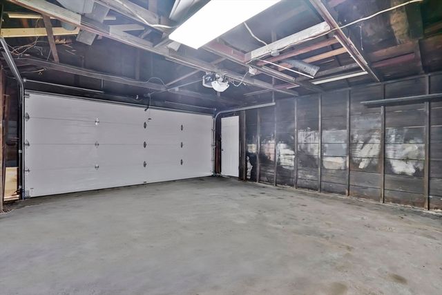 74 David St, Springfield, MA 01104
