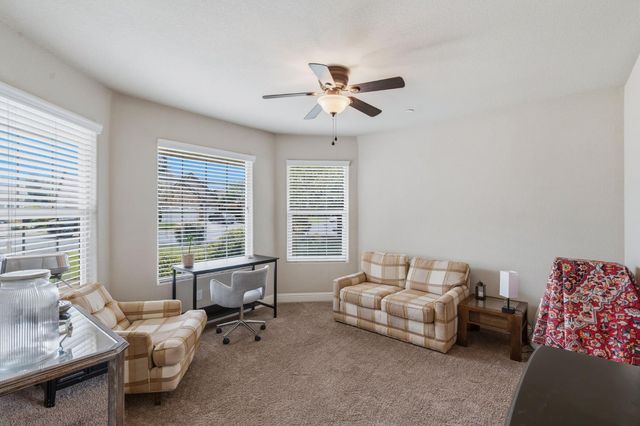 3157 Twain Avenue, Clovis, CA 93619