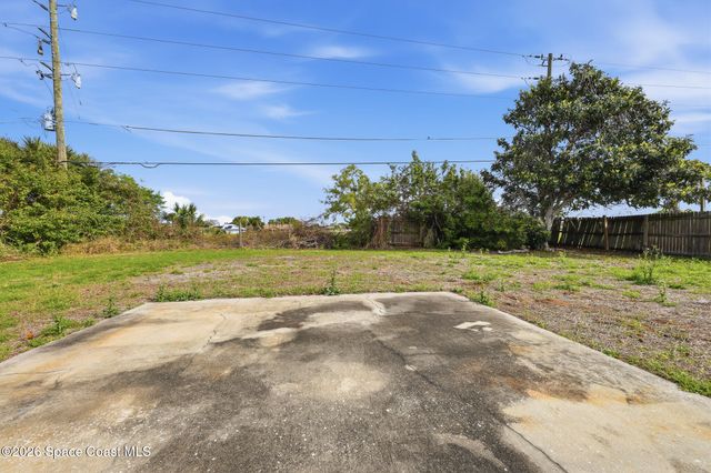 1855 Ardmore Street NE, Palm Bay, FL 32907