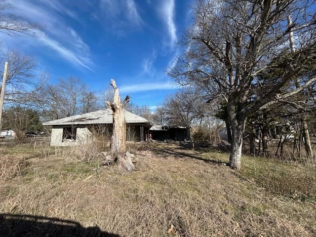 508 E Maple Street, Whitewright, TX 75491