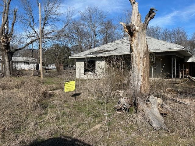 508 E Maple Street, Whitewright, TX 75491