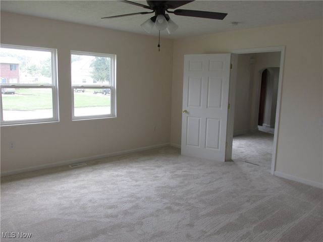 211 Clark St., Belmont, WV 26134