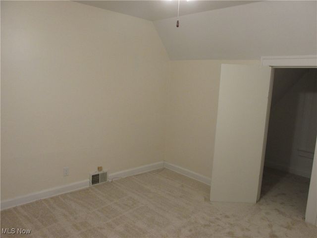 211 Clark St., Belmont, WV 26134