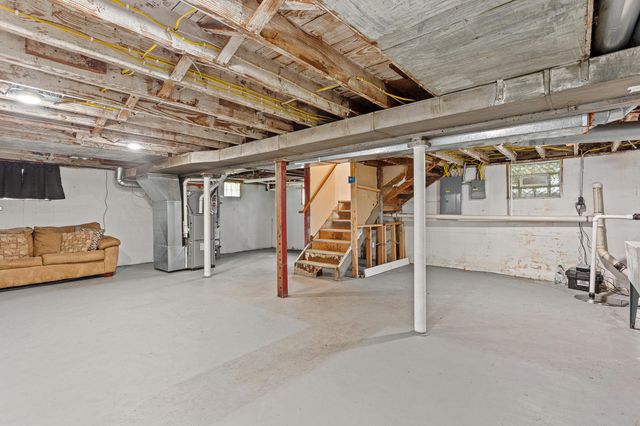 6047 Wellington Street, Taylor, MI 48180