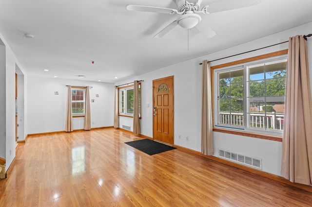 6047 Wellington Street, Taylor, MI 48180