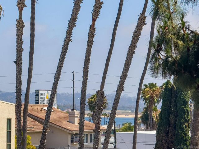 4600 Lamont 212, San Diego, CA 92109