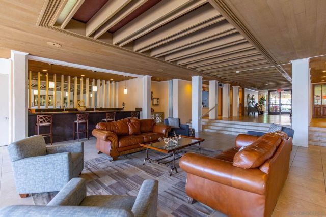 4600 Lamont 212, San Diego, CA 92109