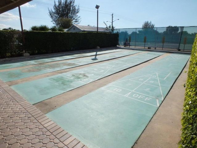 409 Golden River Drive, West Palm Beach, FL 33411