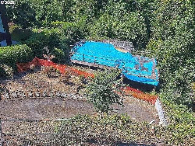 1925 Sw MONTGOMERY Pl, Portland, OR 97201