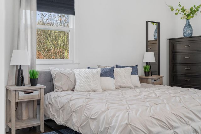 5260 Texas Drive, Kalamazoo, MI 49009