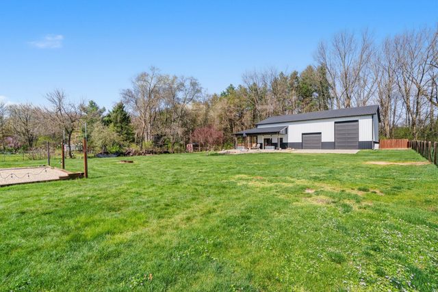 5260 Texas Drive, Kalamazoo, MI 49009