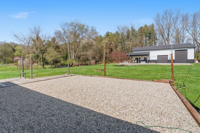 5260 Texas Drive, Kalamazoo, MI 49009